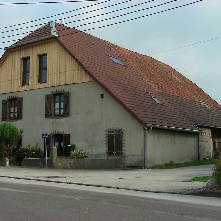 Chambre D Hote 1873 Frasne Exterior foto