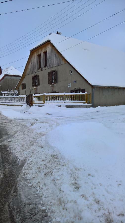 Chambre D Hote 1873 Frasne Exterior foto